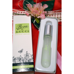 Gucci Flora by Gucci Gracious Tuberose