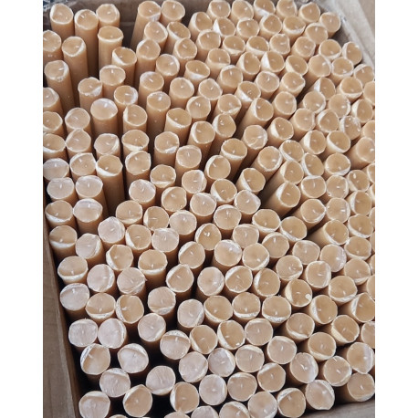 Свічка парафінова жовта 16*1.8см